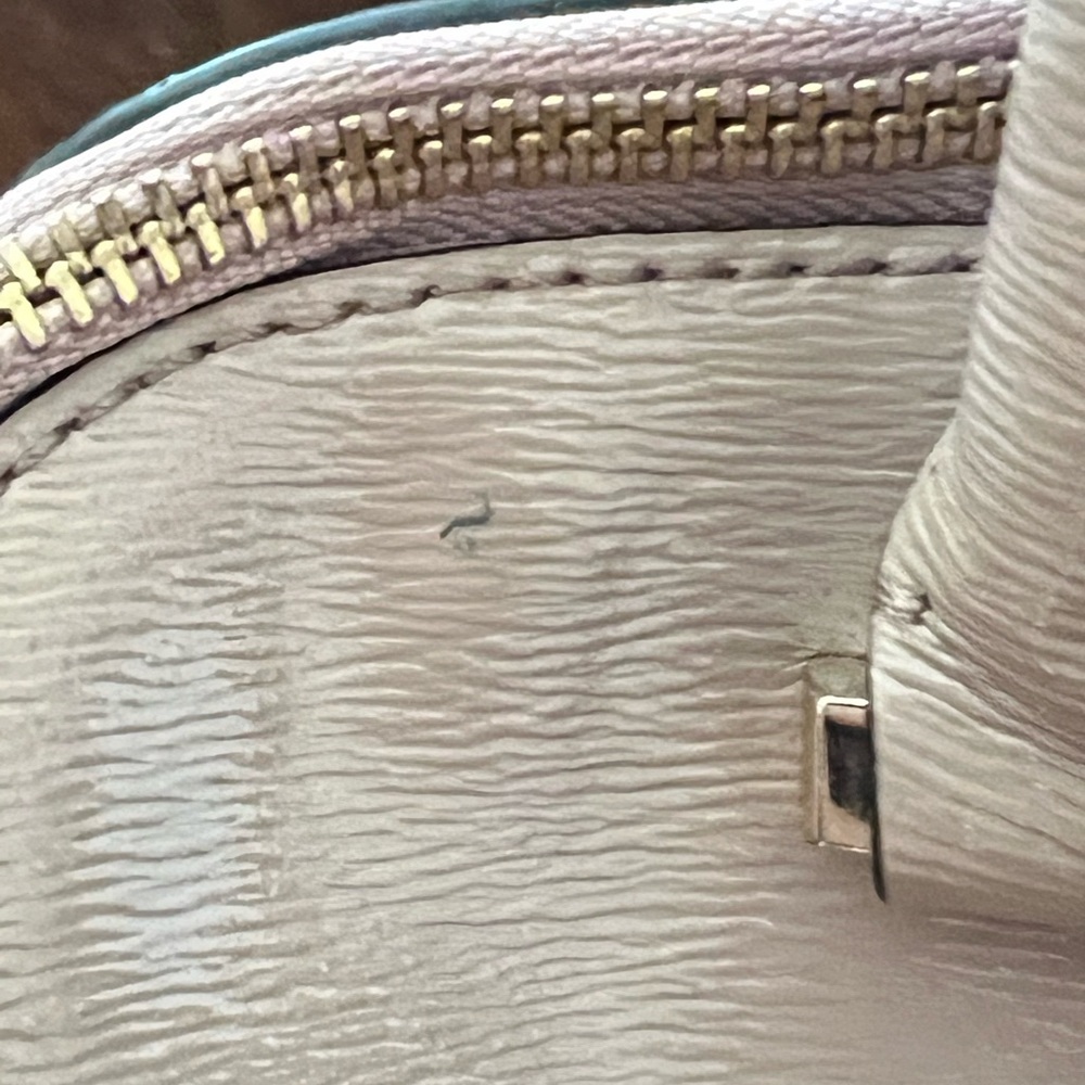 Kate Spade Textured Patent Leather Crossbody Bag - Picture 4 of 10